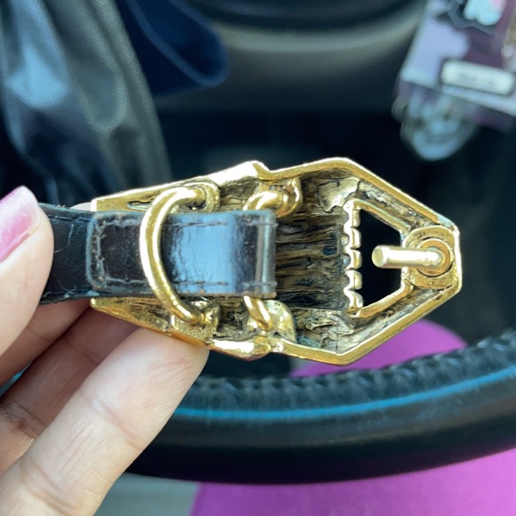 Fahrenheit Connie bates belt